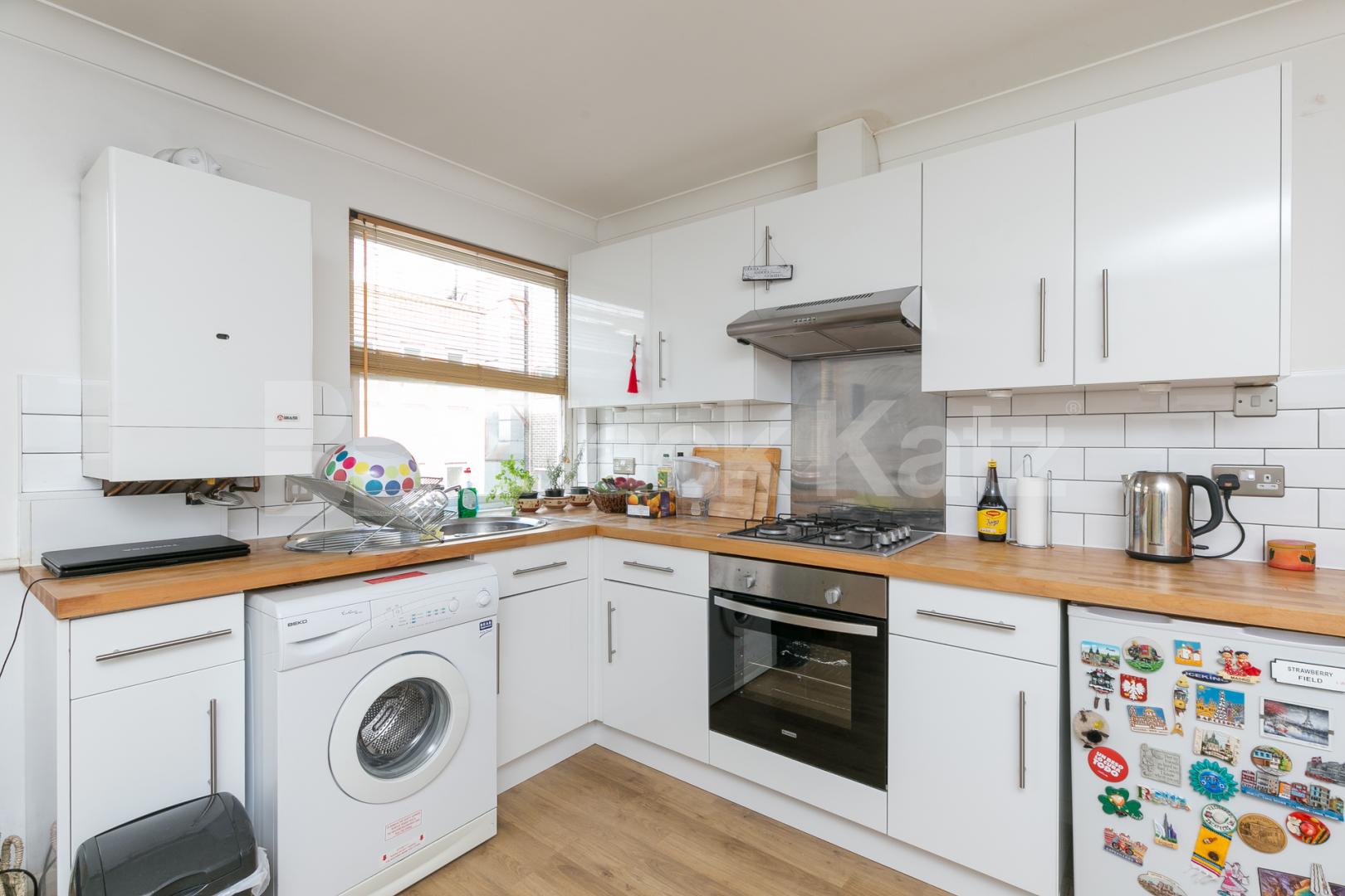 Well Located modern 1 bedroom property close to station and amenities  Upper Street, Highbury & Islington 